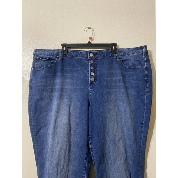 Lane Bryant Jeans Womens 28 PLUS Blue Flare Bell Bottom Button Fly Denim - Picture 2 of 13